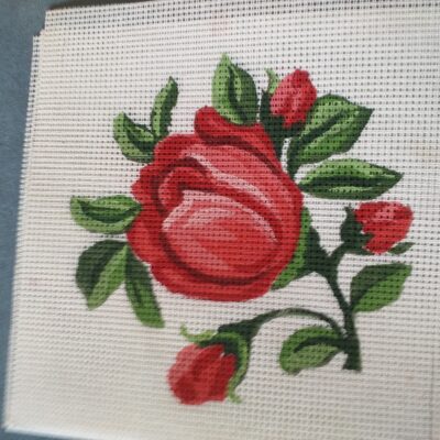 38  Akciós  festett lapok   17x17 cm